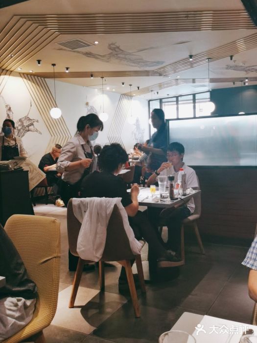 西堤厚牛排(国瑞店)大堂图片