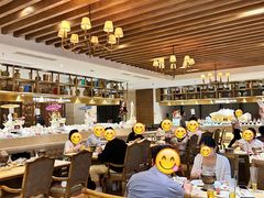 -雍和会海鲜姿造自助(湖东路店)
