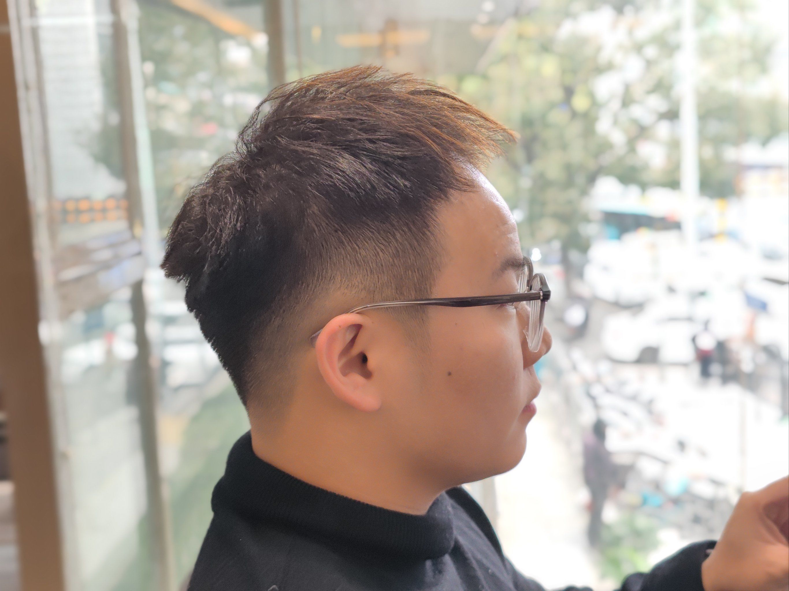 发际线高 #男士发型 #男生发型设计
