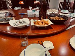 -谊荣海鲜大牌档(石湖店)
