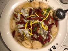 招牌老坛酸菜鱼-江渔儿酸菜鱼(奥园广场金发购物中心店)