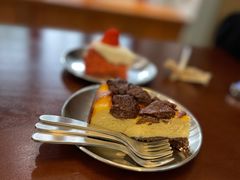 -SAFARI COFFEE