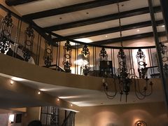-Casa Nova