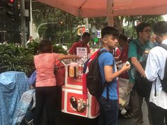 -詹爷爷乌节路街头冰淇淋