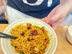 -佬钱湾仔(衣裳街店)