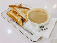 -上德宝骏宝马5S店