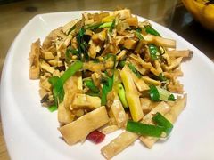 小笋酸菜-炊烟·山房菜