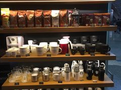 零售区-星巴克(成都机场T2店)