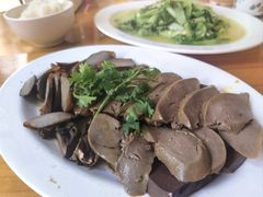 -乌文新澄海卤鹅店