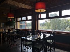 靠窗位-那家山城(樱桃园店)