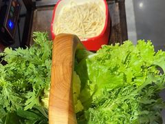 -醉董牛川派鲜肉自选火锅(烟台店)