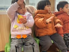 -魔力熊儿童早教托育中心(硚口同馨店)