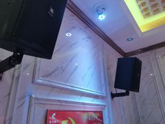 -皇马纯KTV·量贩·聚会(民治店)