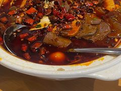 -渝信川菜 · 川味家常菜(财富购物中心店)