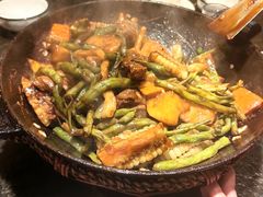 -靠山屯东北农家菜(八龙桥雅苑店)