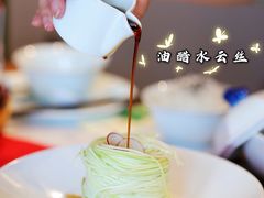 -荷风细雨·中国茶宴(世纪大道店)