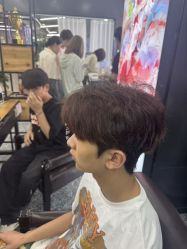 -藤野造型·烫·染发型设计店
