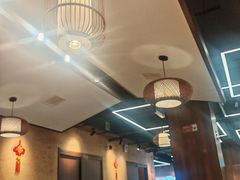 -邱芳粉店(迎宾大道旗舰店)