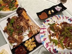 -疆山别院·木垒羊·新疆菜烧烤(铁路局店)