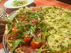 奶油青酱披萨-Primo·丽莫意大利窑烤披萨