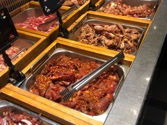 自助取餐区-大山炭火烤肉自助(百盛步行街广场店)