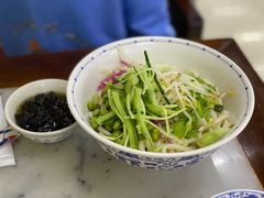 肉丁小碗干炸炸酱面-海碗居(牡丹园店)