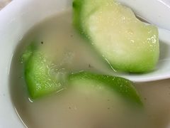 -辉记虾塘海鲜农庄