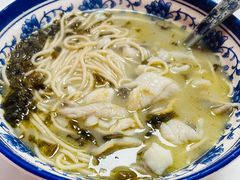 -明呈黄鱼面馆(斜土路店)