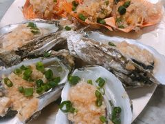 -四川小胡子海鲜(丁村万人海鲜广场店)