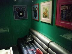 -百威KTV(恒福路店)
