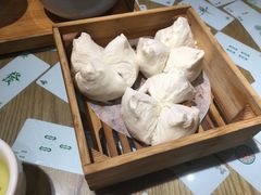 蜜汁叉烧包-粤港湾砂锅粥·宵夜(宝龙店)