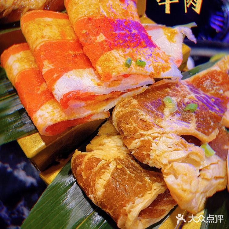 烤肉就选聚十三,味美价廉超划算!