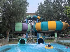-欢乐水魔方水世界