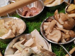 -一朵菌·野生菌探索家火锅(南亚店)