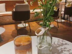 -Line 咖啡(石厦花园店)