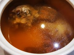 菌皇老鸡炖花胶汤-富力丽思卡尔顿酒店·丽轩中餐厅