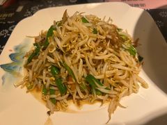 炒豆芽-旺角小渔村(二马路店)