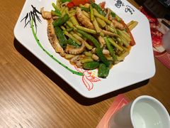 -螃牛记创意火锅