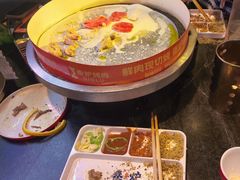 -秦炉烤肉(财富中心店)