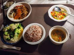 -玥奢国际母婴护理中心(滨江宝龙店)