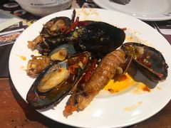 -四海一家自助餐(益田假日广场店)