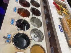自助调料区-骨捞专家·金华砂锅(西田城购物中心店)