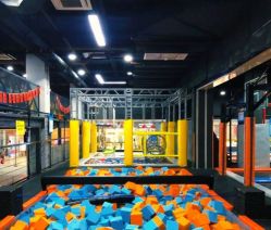 -蹦贝运动中心·蹦床·攀岩·闯关(龙岗店)