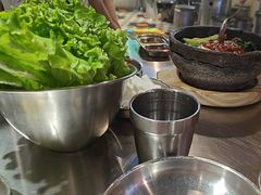 -哈哈碳都·牛肋条无限自助烤肉(宝龙店)