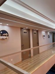 -爱小小美甲美学