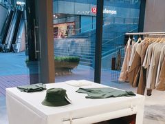 -迪桑特DESCENTE(北京三里屯BLANC店)
