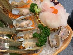 -湊湊火锅·茶憩(打浦桥日月光店)