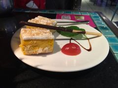 -鸣记脆皮烤鱼·海鲜烤鱼(三八广场店)