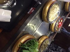 -汤响自助回转火锅百汇(乐峰广场店)