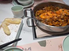 -黄记煌三汁焖锅(新佳丽江汉路店)